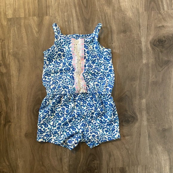Carter's romper - Picture 4 of 4